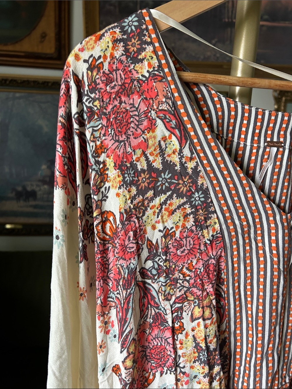 NWT! Free People “Mix N Match V- Neck Blouse” - Tea Combo - Picture 4 of 8